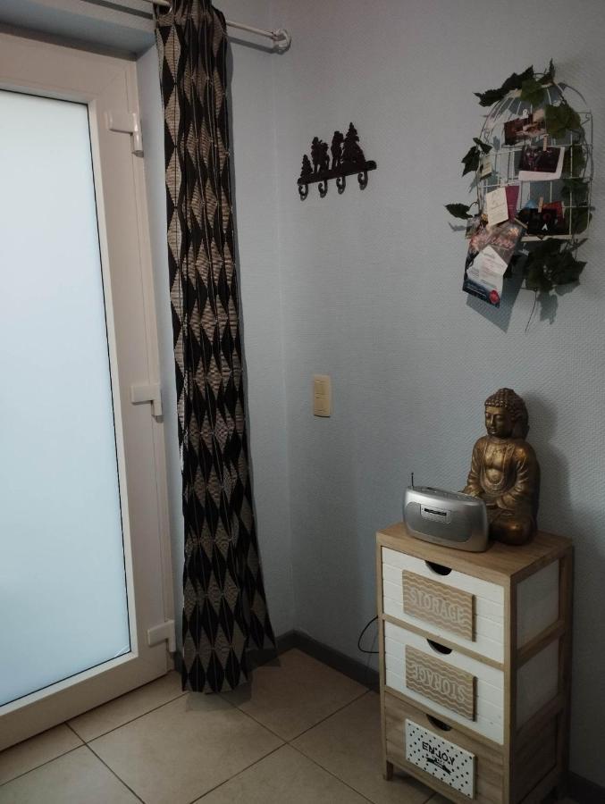 La Chambre D Angeline Foy-Notre-Dame Exteriör bild