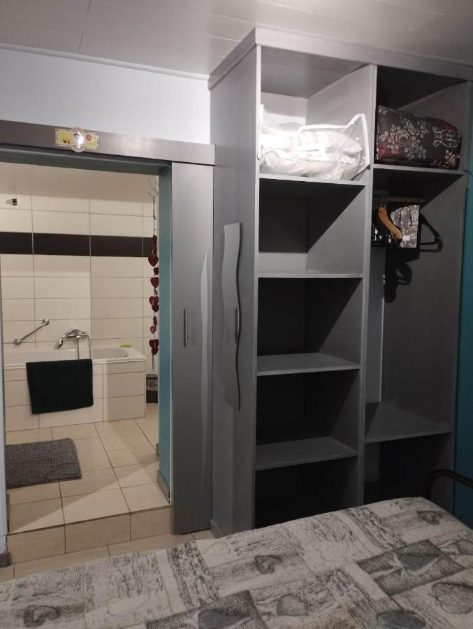 La Chambre D Angeline Foy-Notre-Dame Exteriör bild