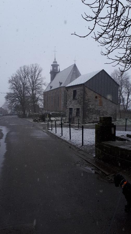 La Chambre D Angeline Foy-Notre-Dame Exteriör bild